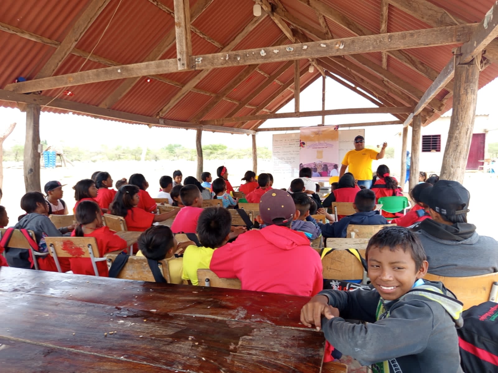 Comunicación propia